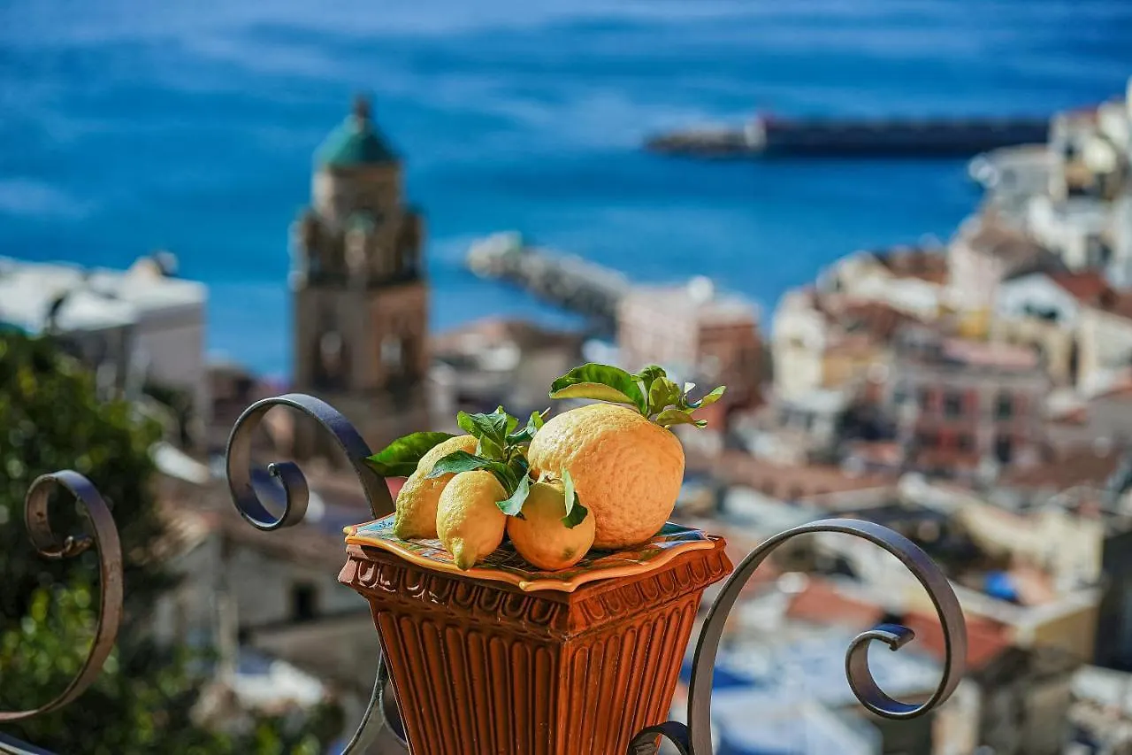 ** Alojamento de Acomodação e Pequeno-almoço O' Lattariello Acomodação com café da manhã Amalfi Itália