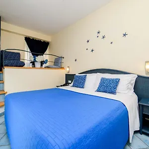 Hotel Sharon House